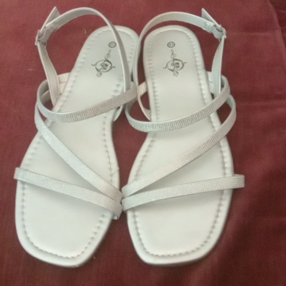 Silver flats